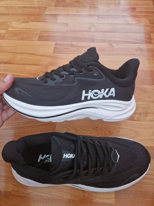 Adidasi Hika clifton 10 original