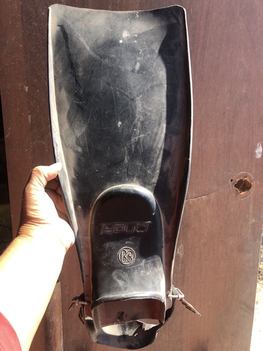 Продам ласти для поавания