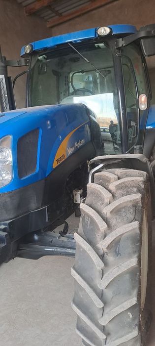 Sotadi traktor. hamma malumot telda