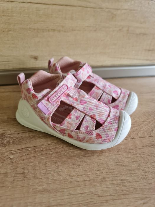 Детски сандали - различни размери