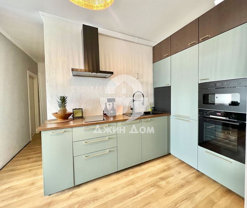 Продава се Четиристаен апартамент в Бургас, Сарафово - 113 кв.м за 2470 €/кв.м - Снимка #1