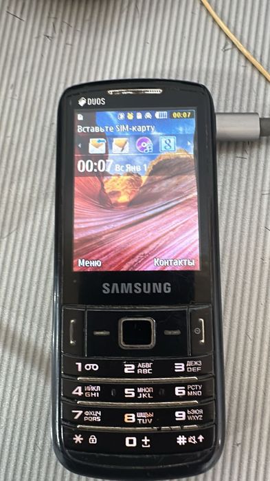 Продам телефон Самсунг GT-C3782