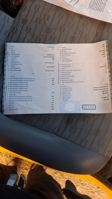 Vând masina in stare perfecta