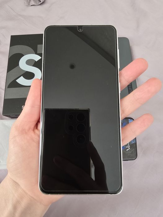 S21 5g 8/128 свой