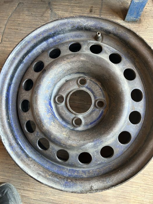 Продам диск на ауди