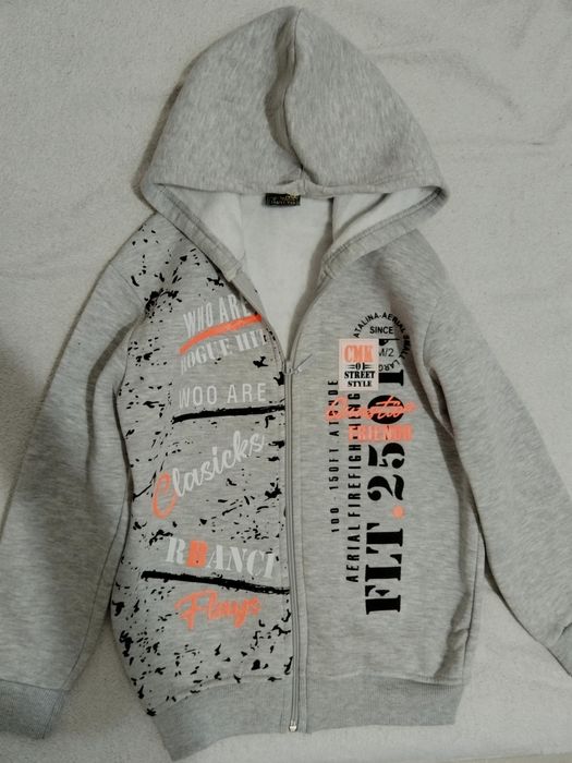 Кофта, штаны утеплённые новые до 9 лет