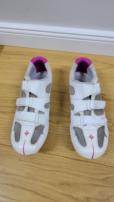 Обувки за колоездене