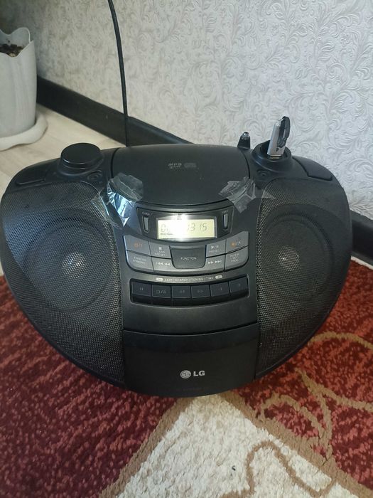 Бумбокс  Lglpc54