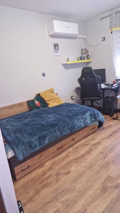 Продава се Тристаен апартамент в Поморие - 90 кв.м за 845 €/кв.м - Снимка #3