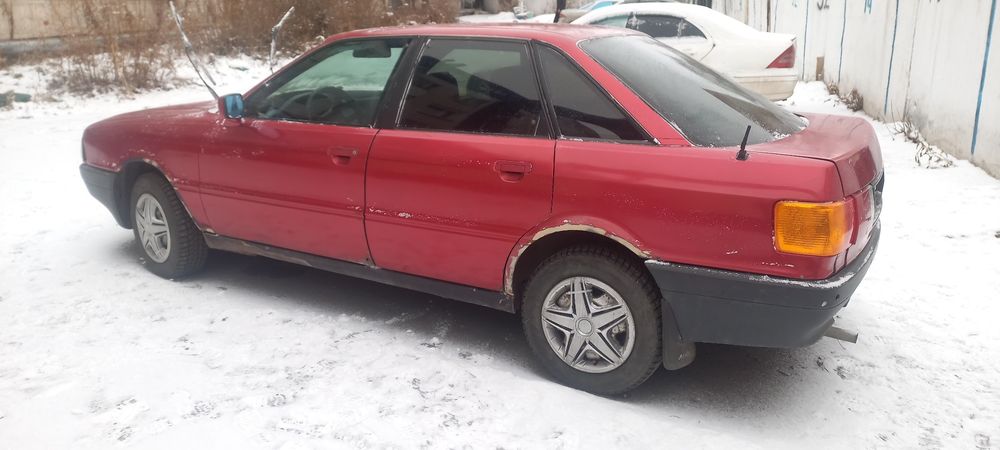 Продам ауди 80 б3