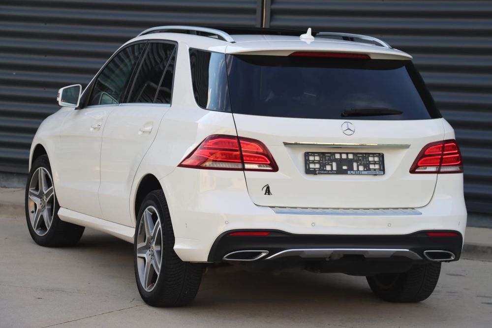 MERCEDES-BENZ GLE 2018 — imagine 3