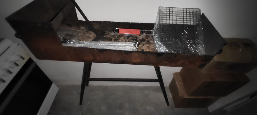 Продам газ плиту и мангал