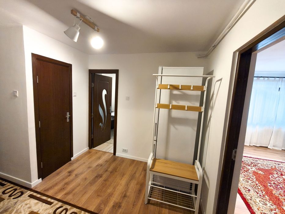 Apartament 2 camere prima inchiriere, proaspat renovate, totul nou
