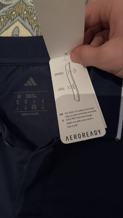 Адидас футболки новый