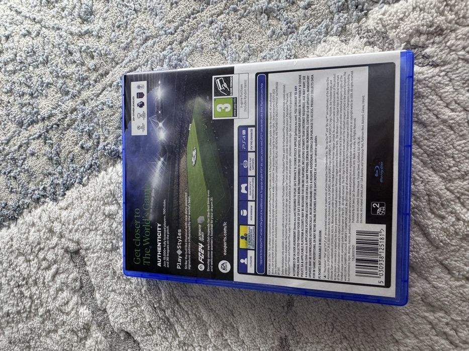 2 диска Fifa 23, Fifa 24