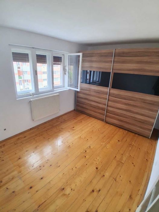Apartament de vanzare 2 camere zona Cetate Str.Toporasilor