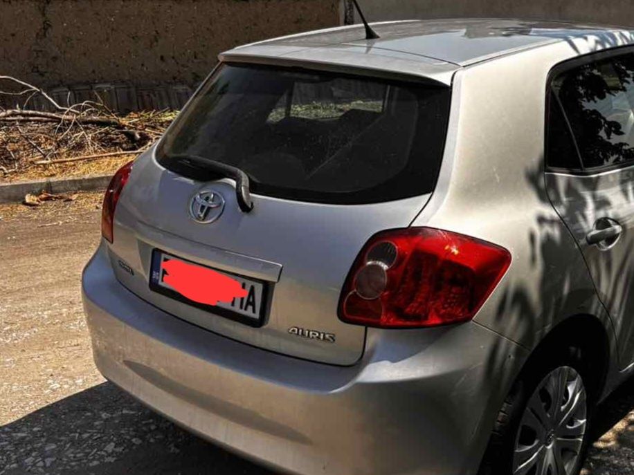 Toyota Auris 2010 – Бензин, Отлично състояние, 139 480 км