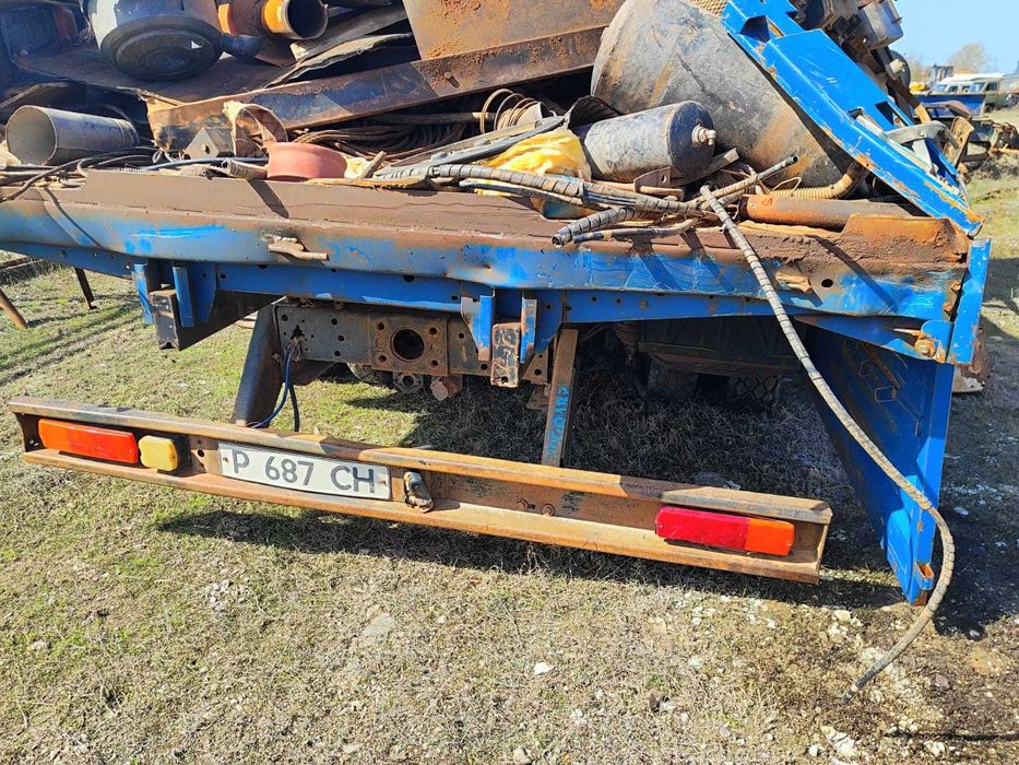 Автомобиль бортовой КАМАЗ P687CH