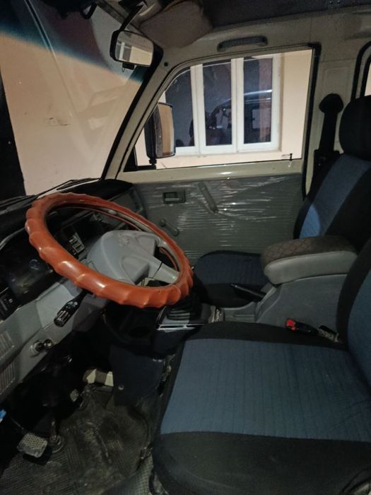 2 choyida petnosi bor toza damas