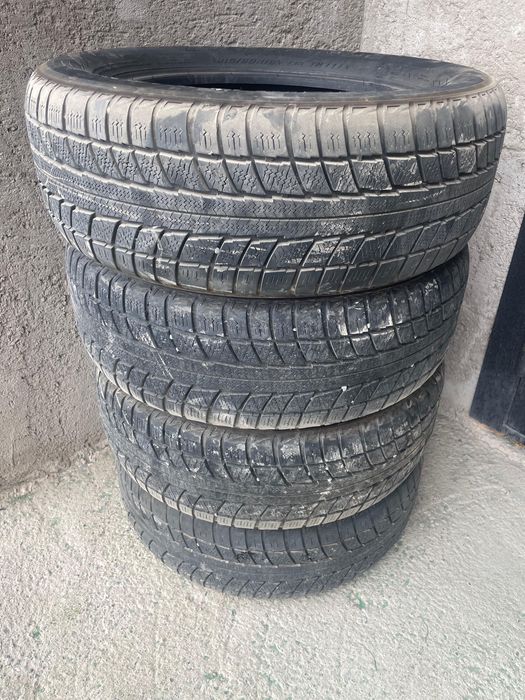 Продаю балоный зимние