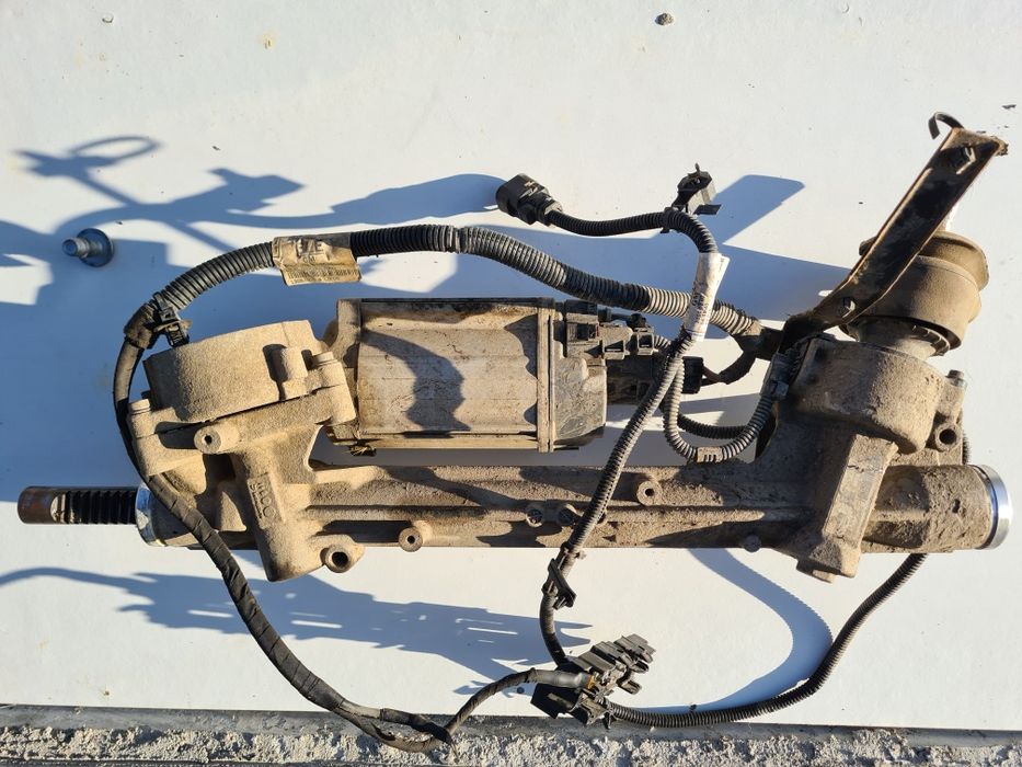 Vând caseta directie astra j 2010 1.6 benzina