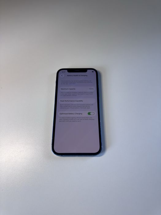 iPhone 12 64GB Син - 100% Батерия + Калъф + Протектор + Кутия