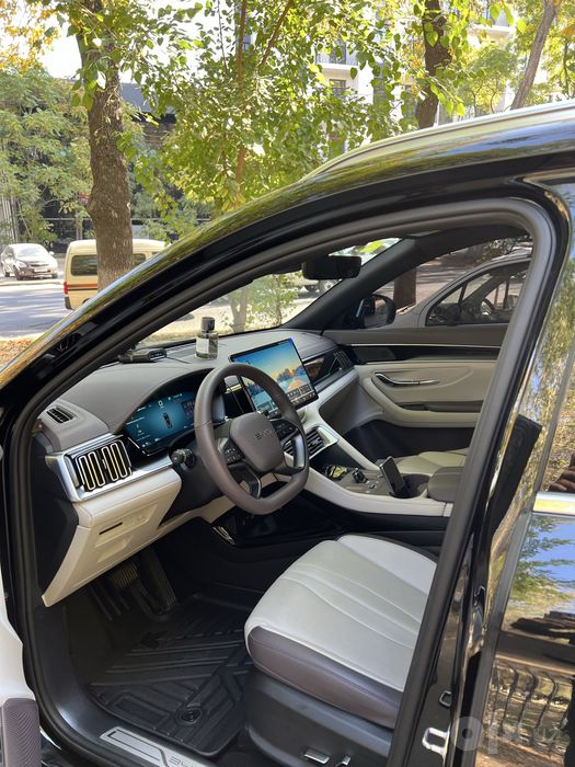 BYD chempion 2025 smart