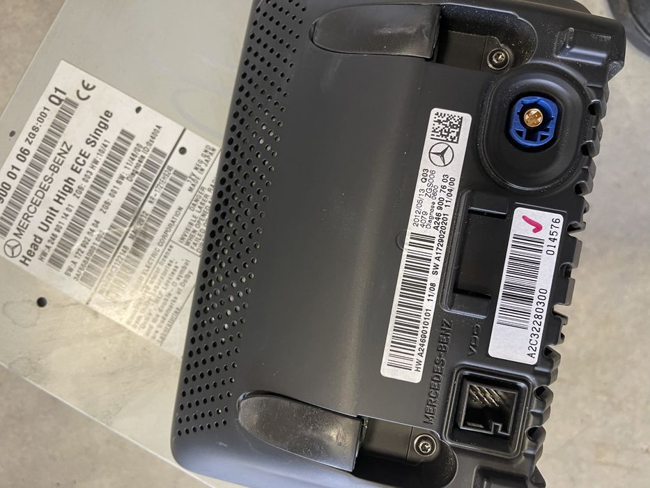 Навигация за Мерцедес B-класа W246