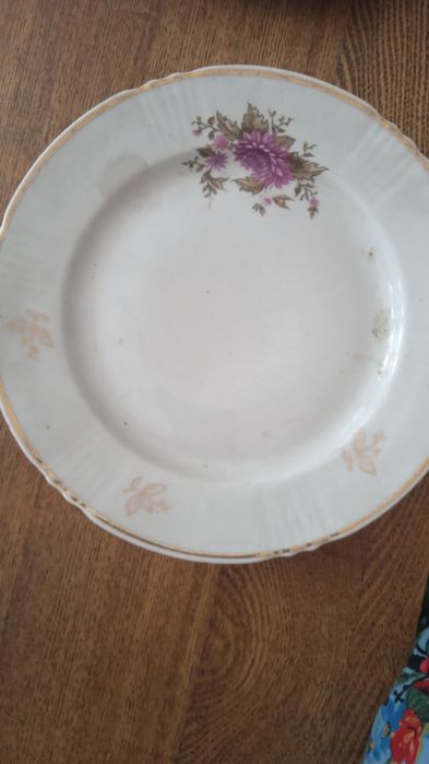 Тарелки фарфоровые для второго блюда с рисунками