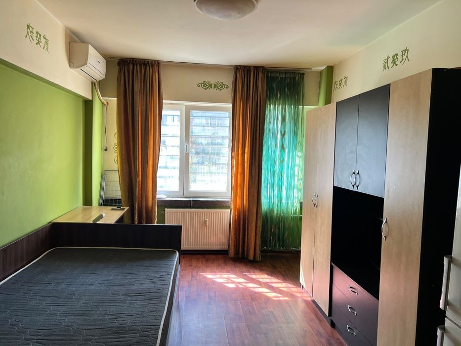 Garsoniera de închiriat