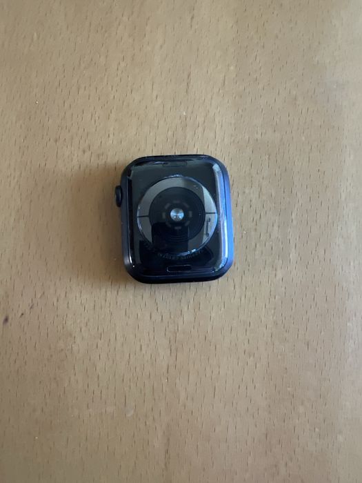 Apple Watch series 5 -44mm Space Grey GPS