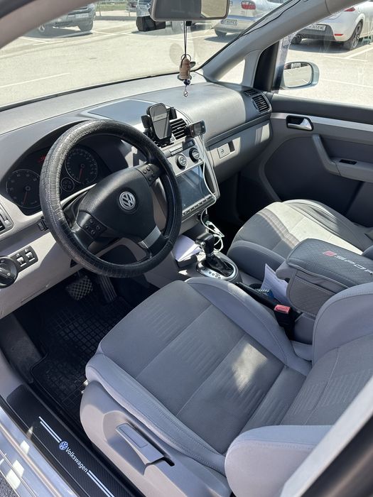 VW TOURAN 1.4 TSI. 170 коня