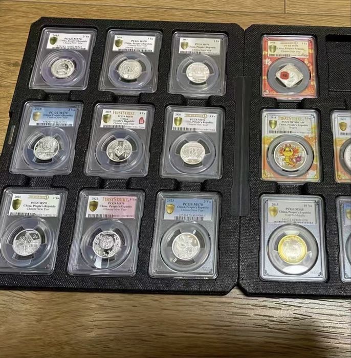 Албум за slab капсули