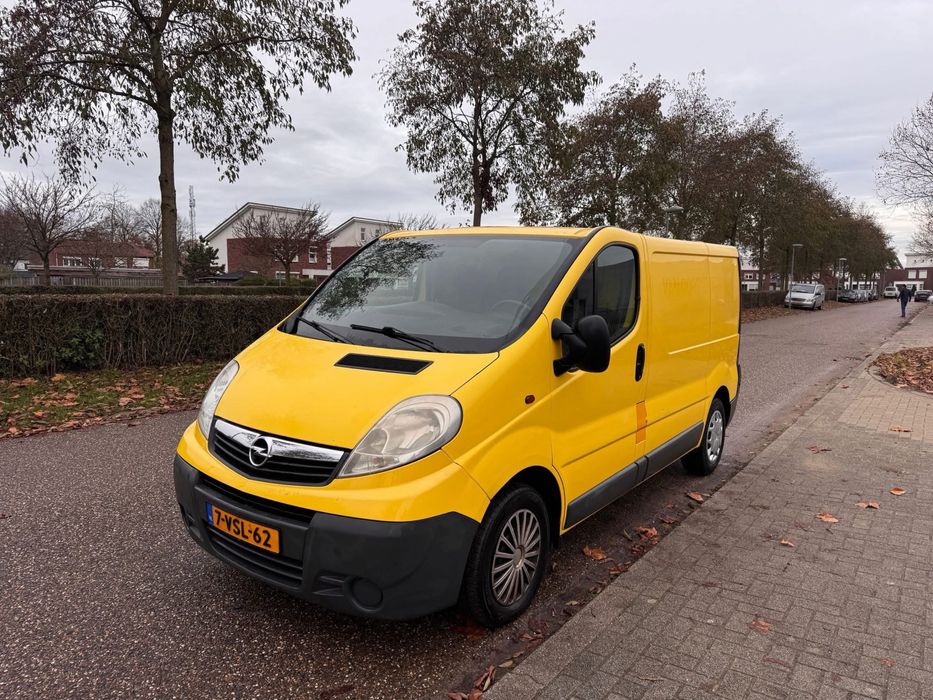 Opel Vivaro 2.0 Euro 5/6 Trepte/Aer Conditionat /Import Olanda