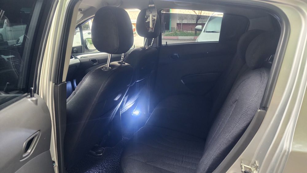 Продаю свой автомобиль спарк 1.25 мотор механика