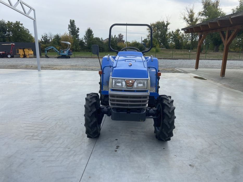 Tractor japonez Iseki Geas 25, 4x4, 25 cp + freza