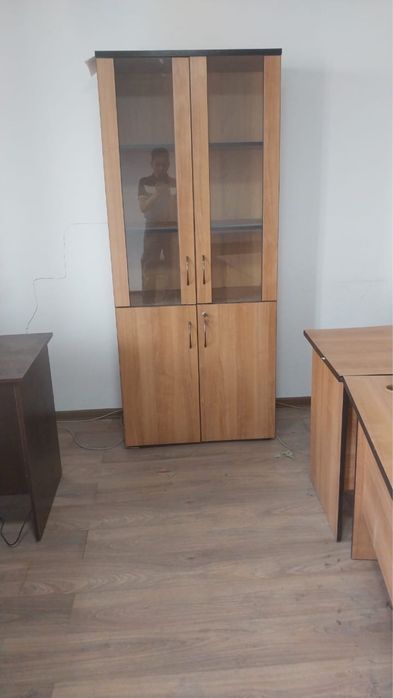 Тумбачка и диваны