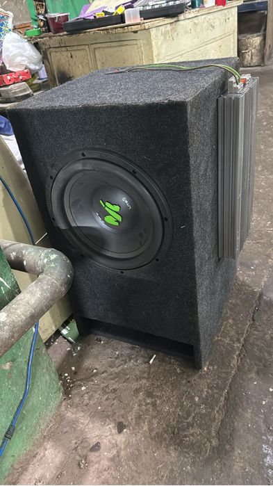 Продам сабуфер ………