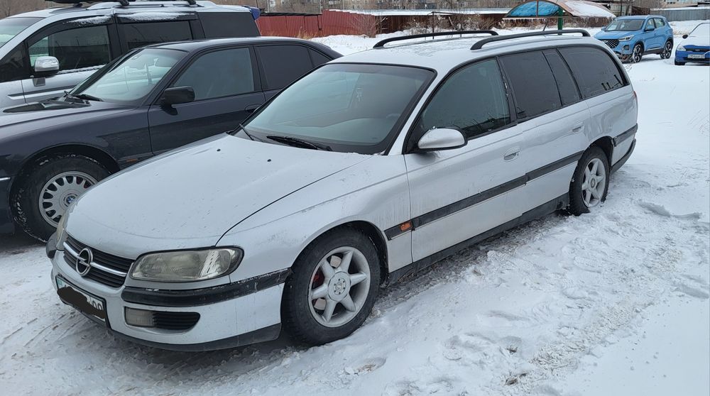 Opel omega b caravan
