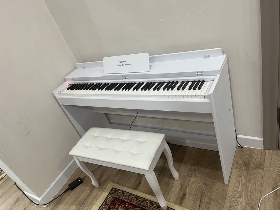 Продается фортепиано