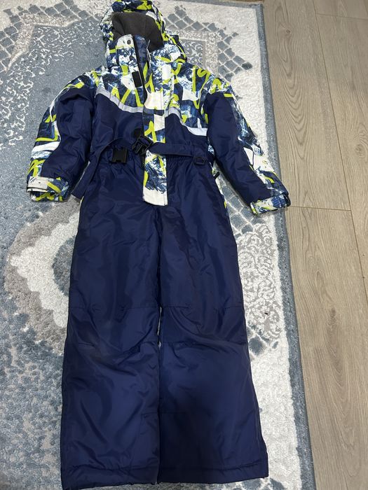 Продаю детский комбинезон