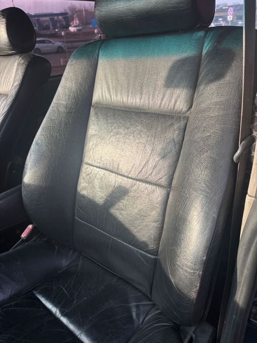 Сиденья БМВ е34 кожаные