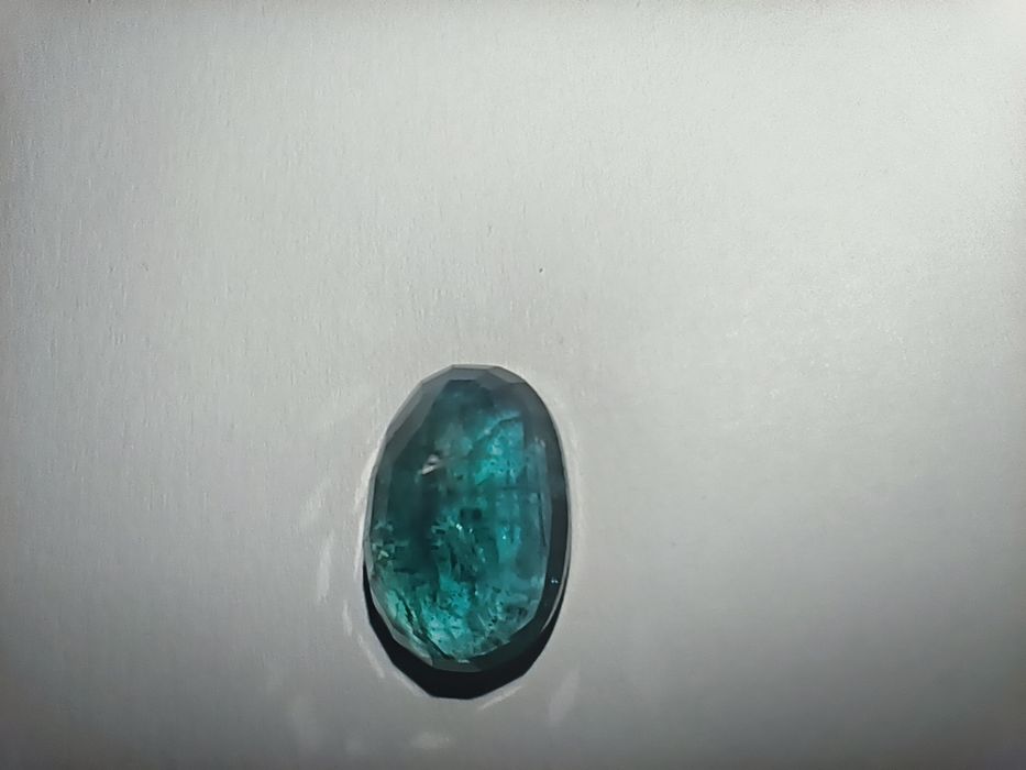 Vând Smarald Natural 4.98 ct Zambia  Piatră Prețioasă