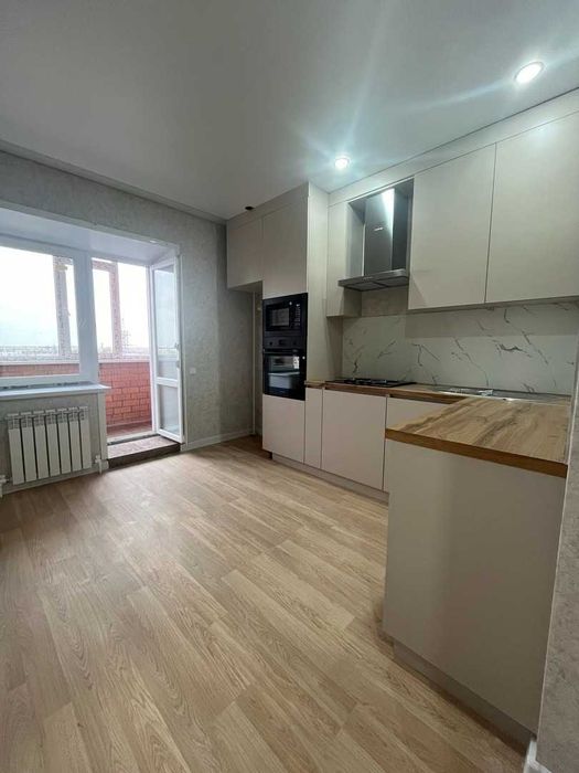 Продам квартиру в 7 микрорайоне