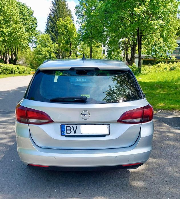 Vind Opel Astra K Sports Tourer+, automata, an 2018