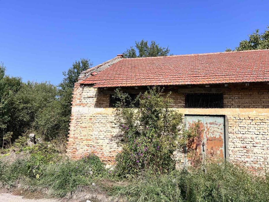 Продава се Склад в с. Просторно, Област Разград - 90 кв.м за 198 €/кв.м - Снимка #1