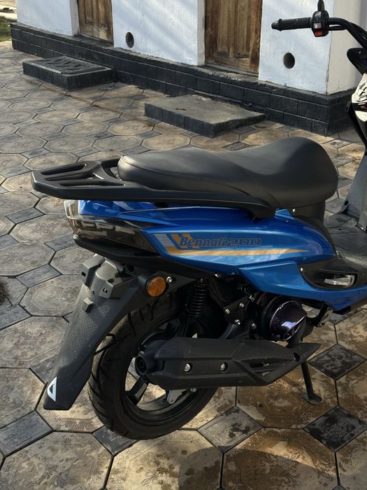 Продам макси 180 кубов