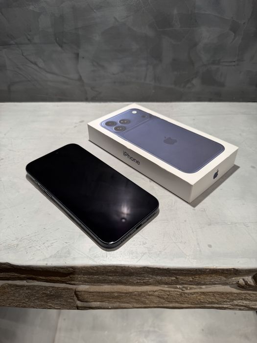 КАТО НОВ Iphone 17 Pro Max Blue 256 GB