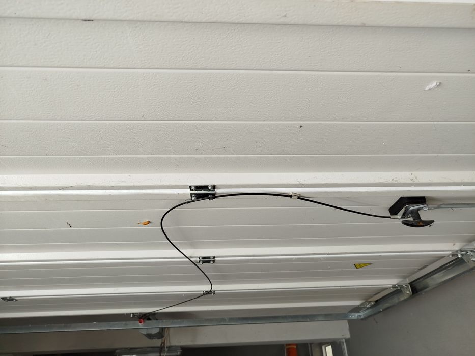 Ușă de garaj sectionala motorizata/ izolație spuma/ Hormann 315x210h /