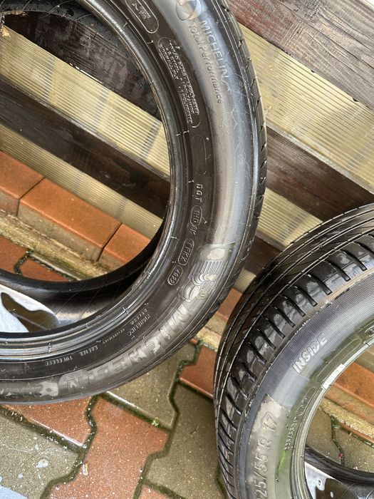 Vand anvelope Michelin 225 55 17 vara